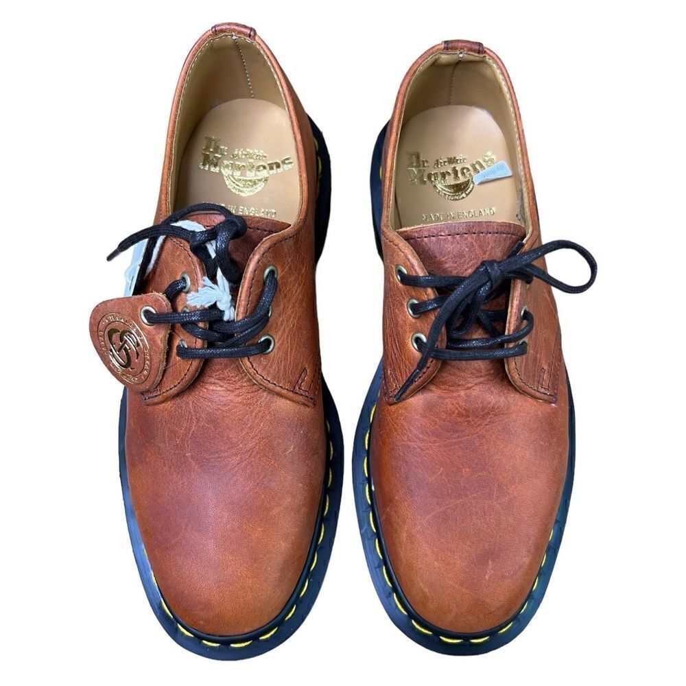 Dr. Martens 1461 Leather Shoe in Dark Tan NWT Size Youth 4